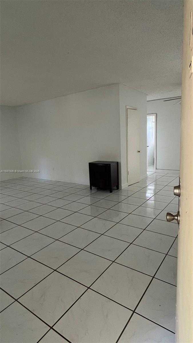 Small Image of 7920 EAST DR #10, North Bay Village Number 3