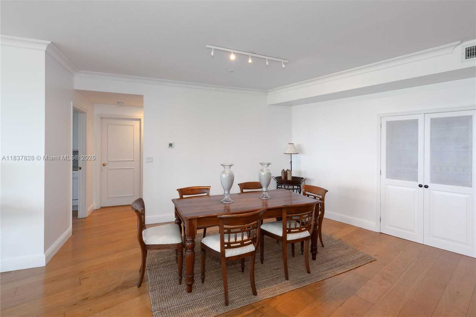 Small Image of 9601 COLLINS AVE #505, Bal Harbour Number 4