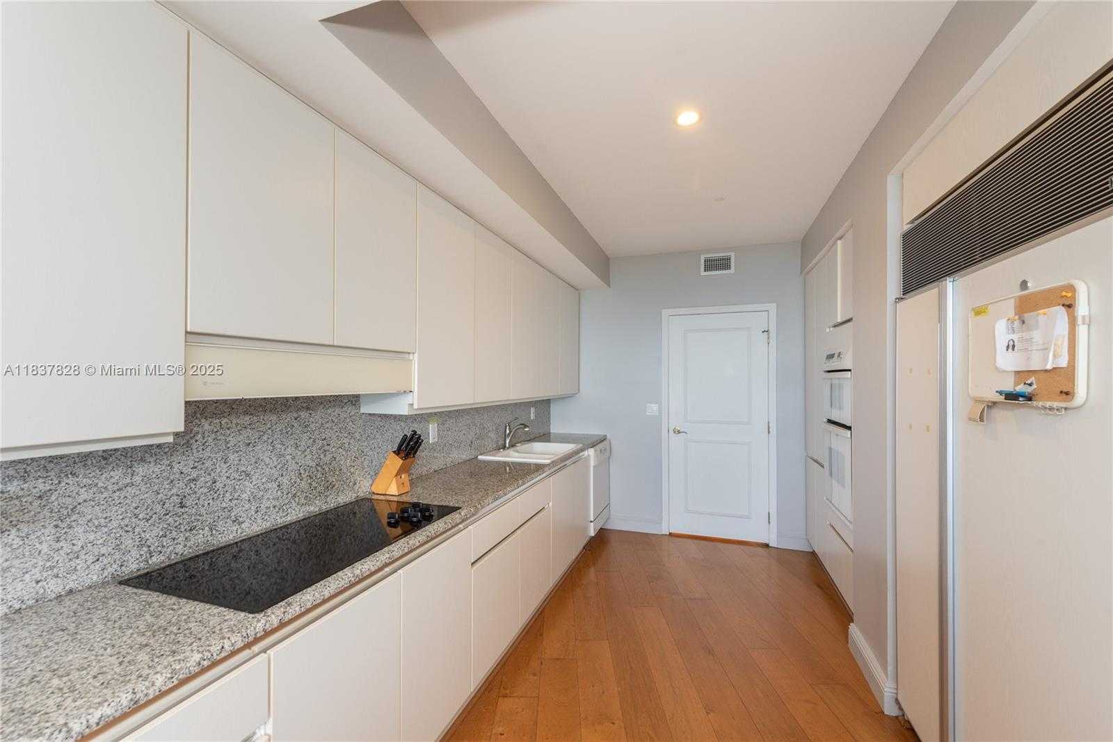 Small Image of 9601 COLLINS AVE #505, Bal Harbour Number 7