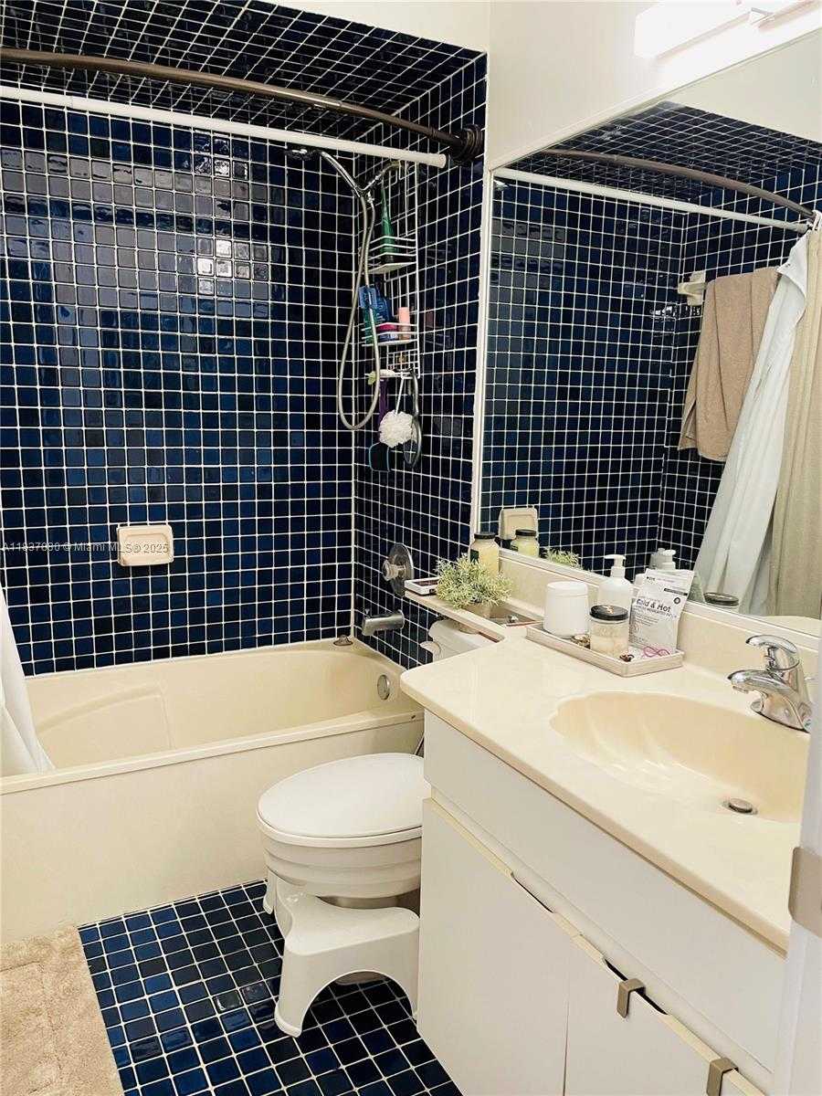 Small Image of 13254 SOUTH WEST 113TH TER, Miami Number 10
