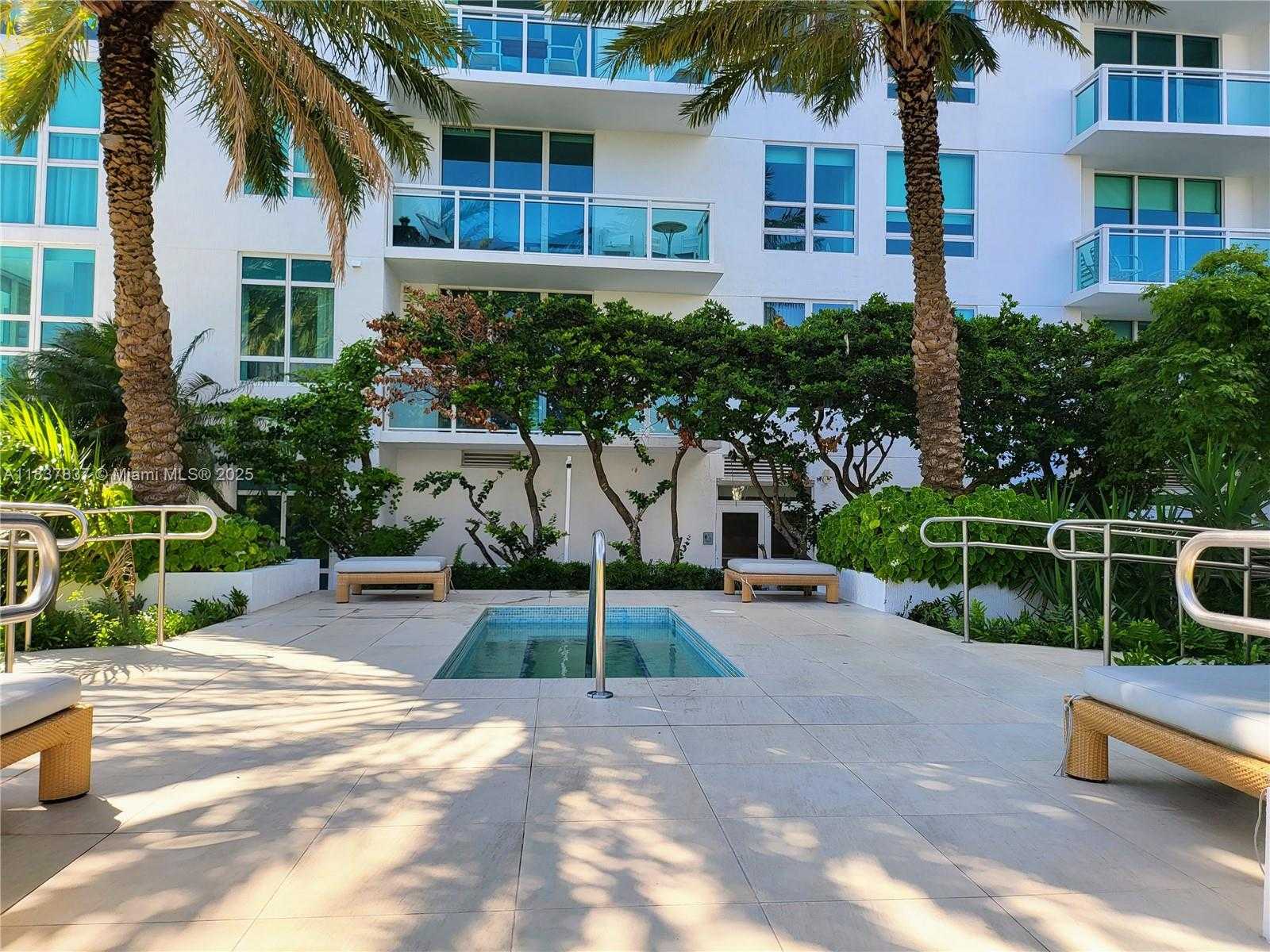 Small Image of 950 BRICKELL BAY DR #2605, Miami Number 29