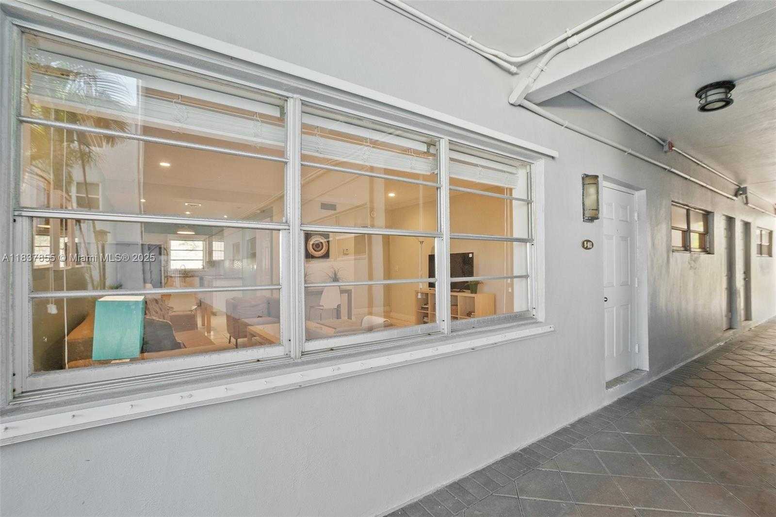 Small Image of 2200 SOUTH OCEAN DR #N103, Hollywood Number 2