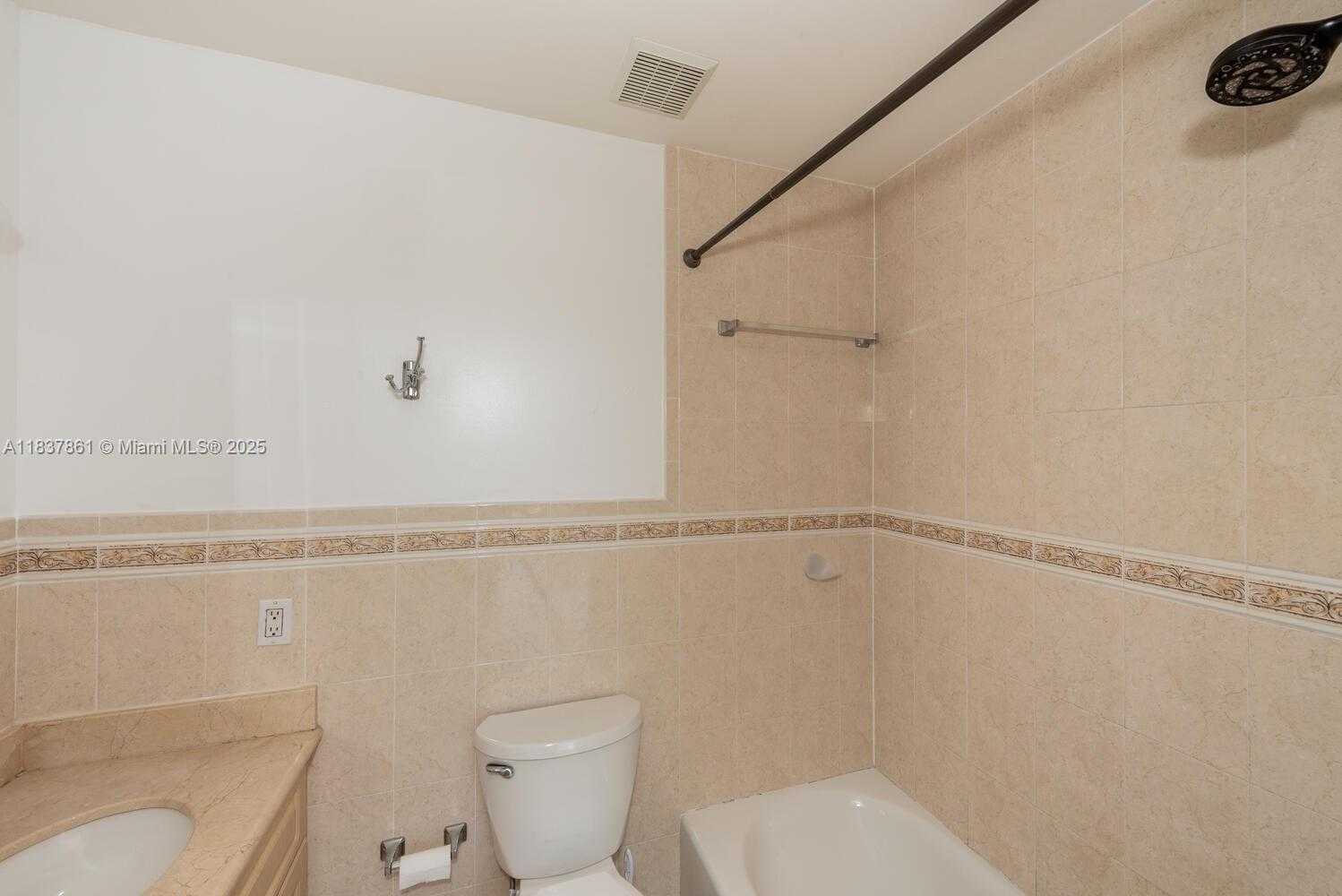 Small Image of 8041 HARDING AVE #104, Miami Beach Number 16