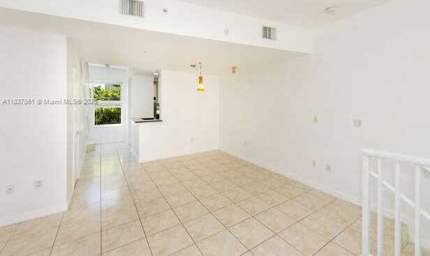 Small Image of 8041 HARDING AVE #104, Miami Beach Number 9