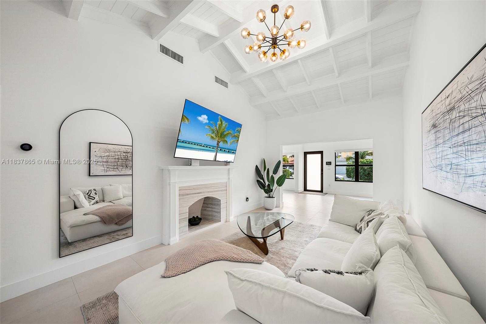 Small Image of 8844 ABBOTT AVE, Surfside Number 15