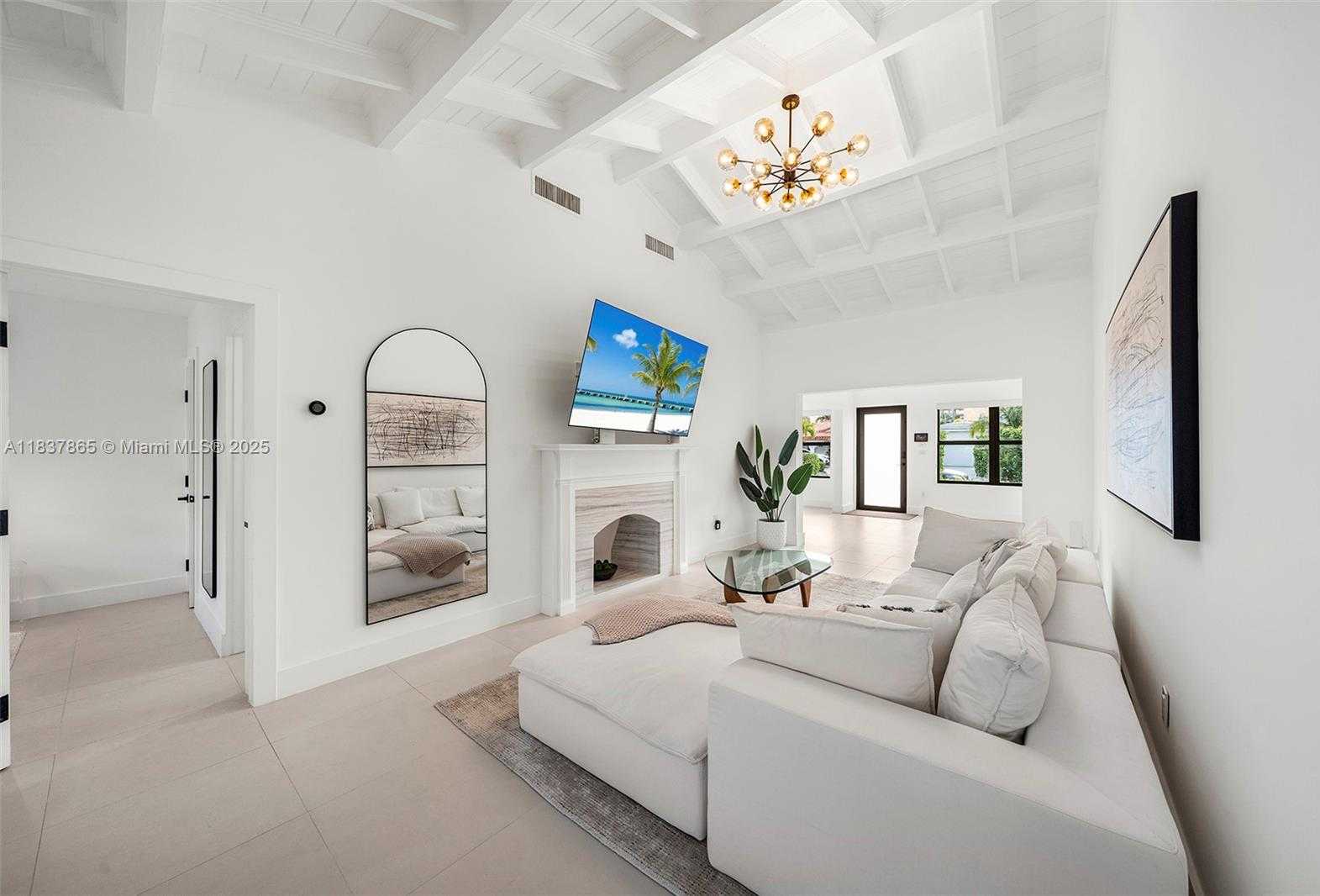Small Image of 8844 ABBOTT AVE, Surfside Number 16