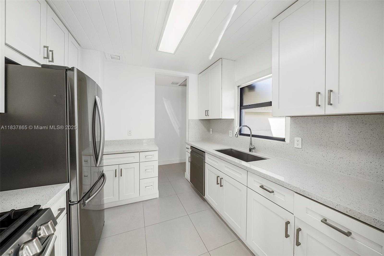 Small Image of 8844 ABBOTT AVE, Surfside Number 8