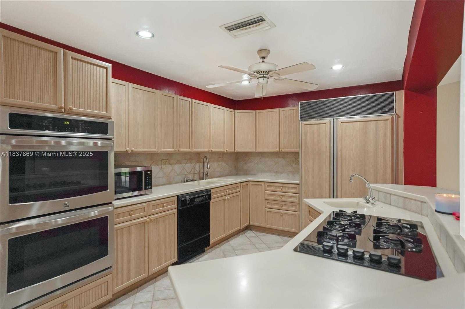 Small Image of 11121 SOUTH WEST 203RD TER #-, Cutler Bay Number 12