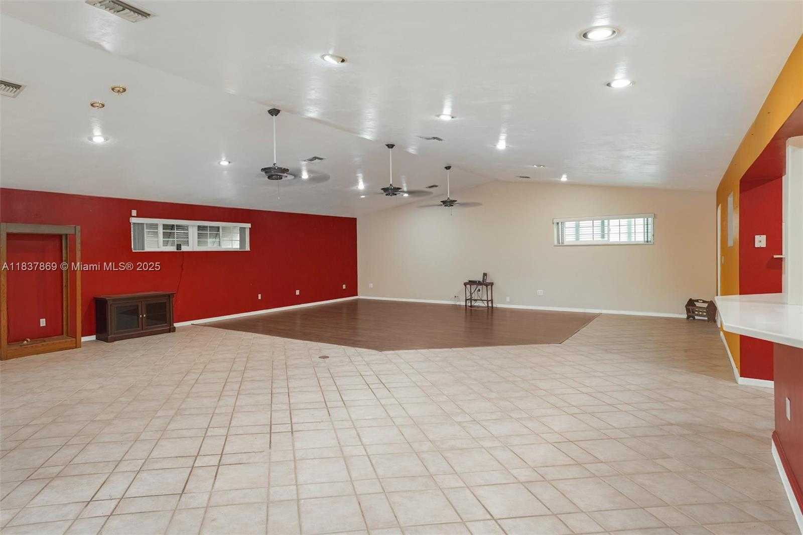 Small Image of 11121 SOUTH WEST 203RD TER #-, Cutler Bay Number 17