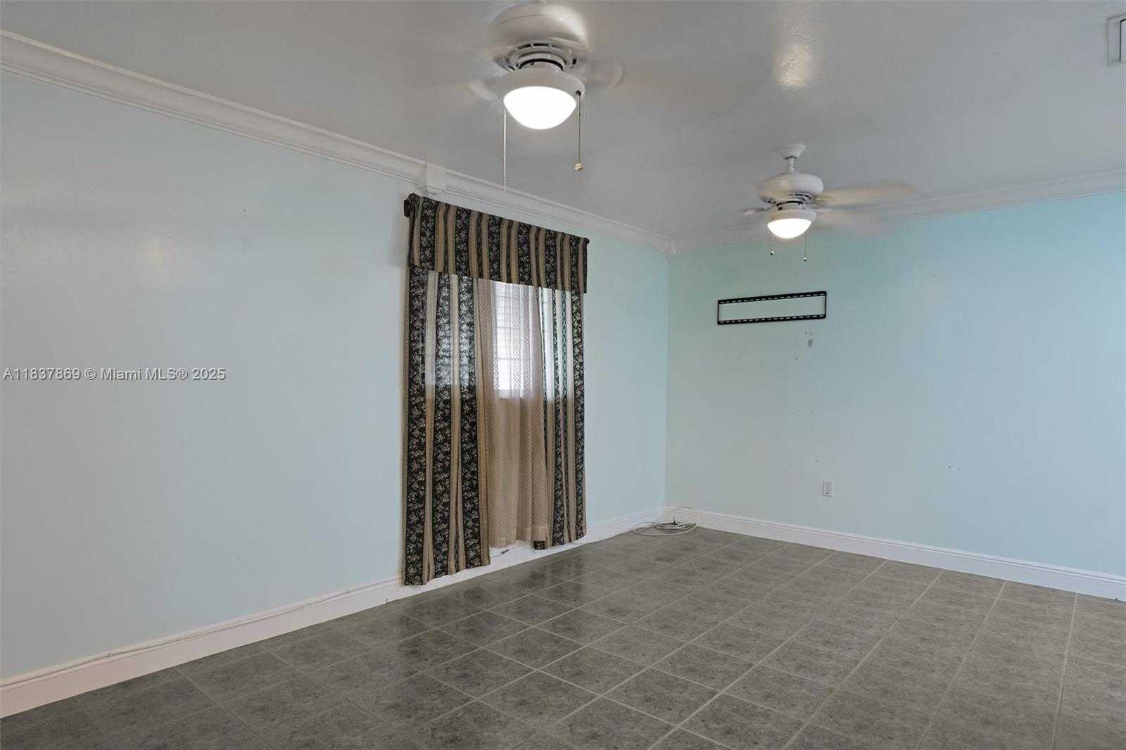 Small Image of 11121 SOUTH WEST 203RD TER #-, Cutler Bay Number 26