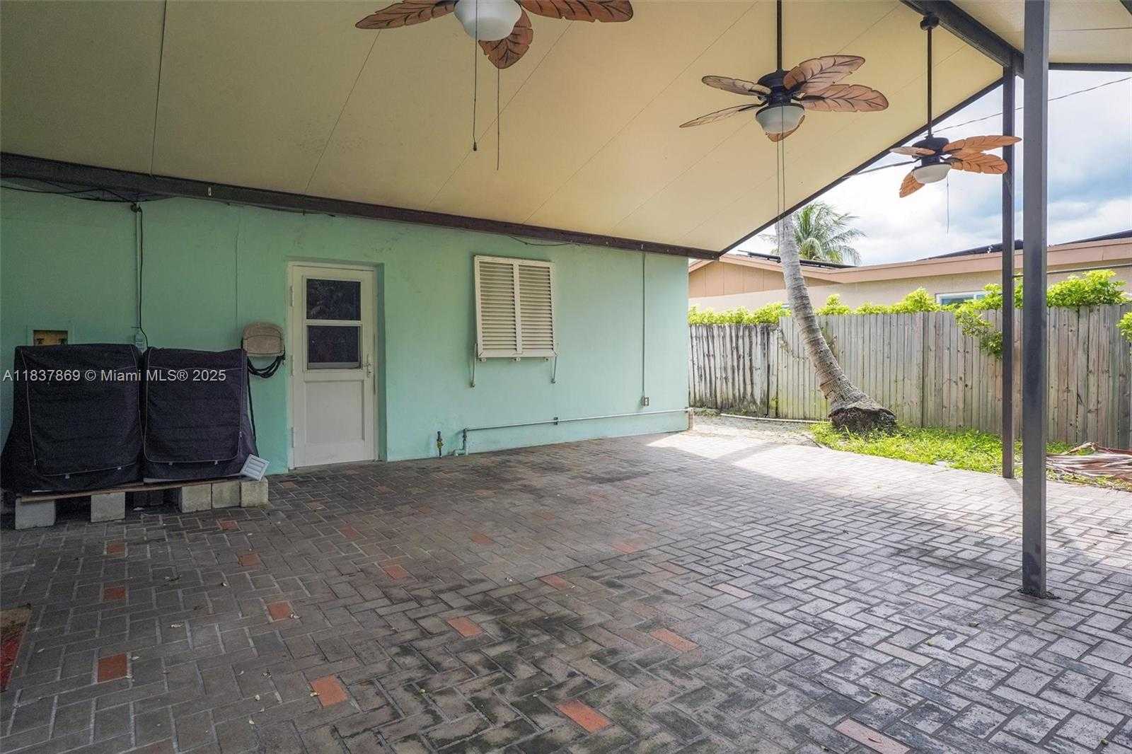 Small Image of 11121 SOUTH WEST 203RD TER #-, Cutler Bay Number 37