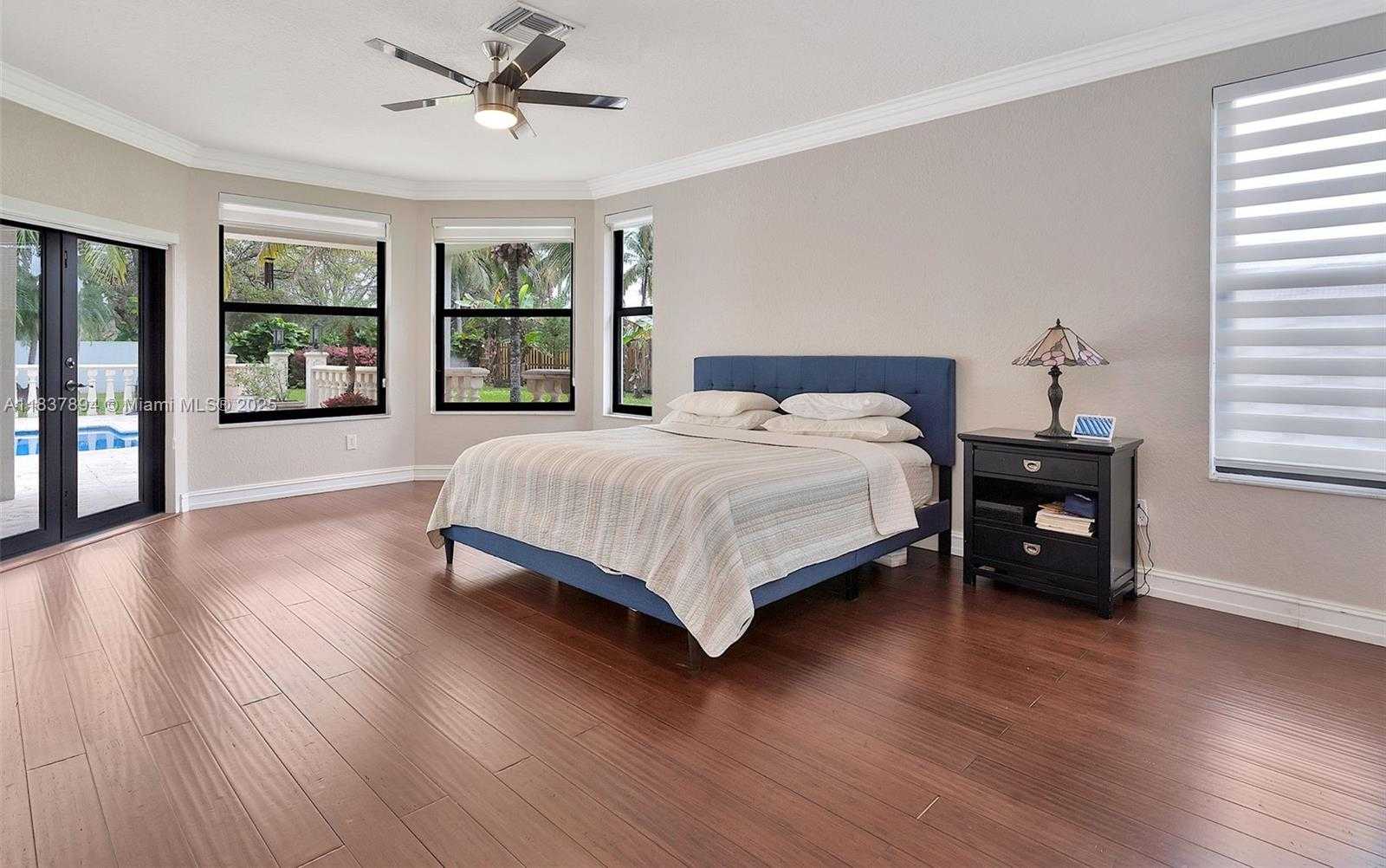 Small Image of 3500 FAIRFAX LN, Davie Number 4