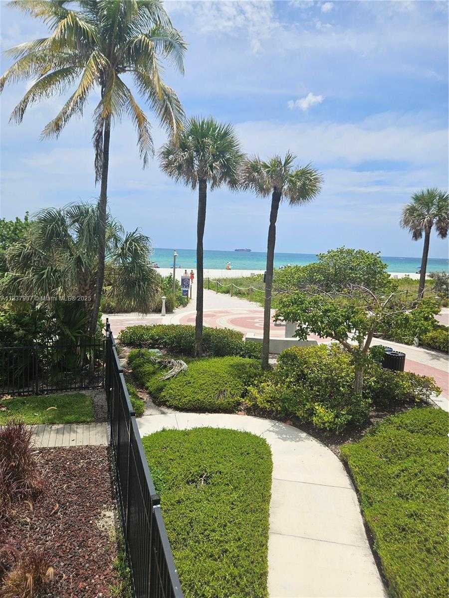 Small Image of 2625 COLLINS AVE #1802, Miami Beach Number 28