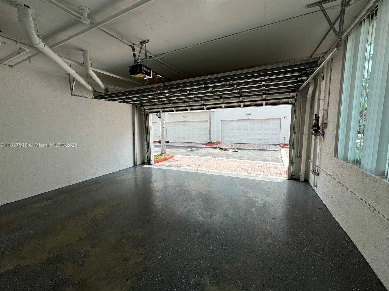 Small Image of 2146 VAN BUREN ST #402, Hollywood Number 12