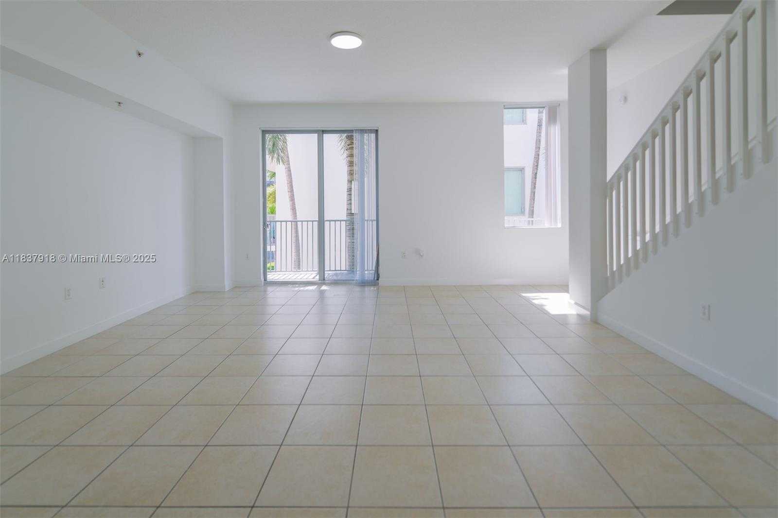 Small Image of 2146 VAN BUREN ST #402, Hollywood Number 22