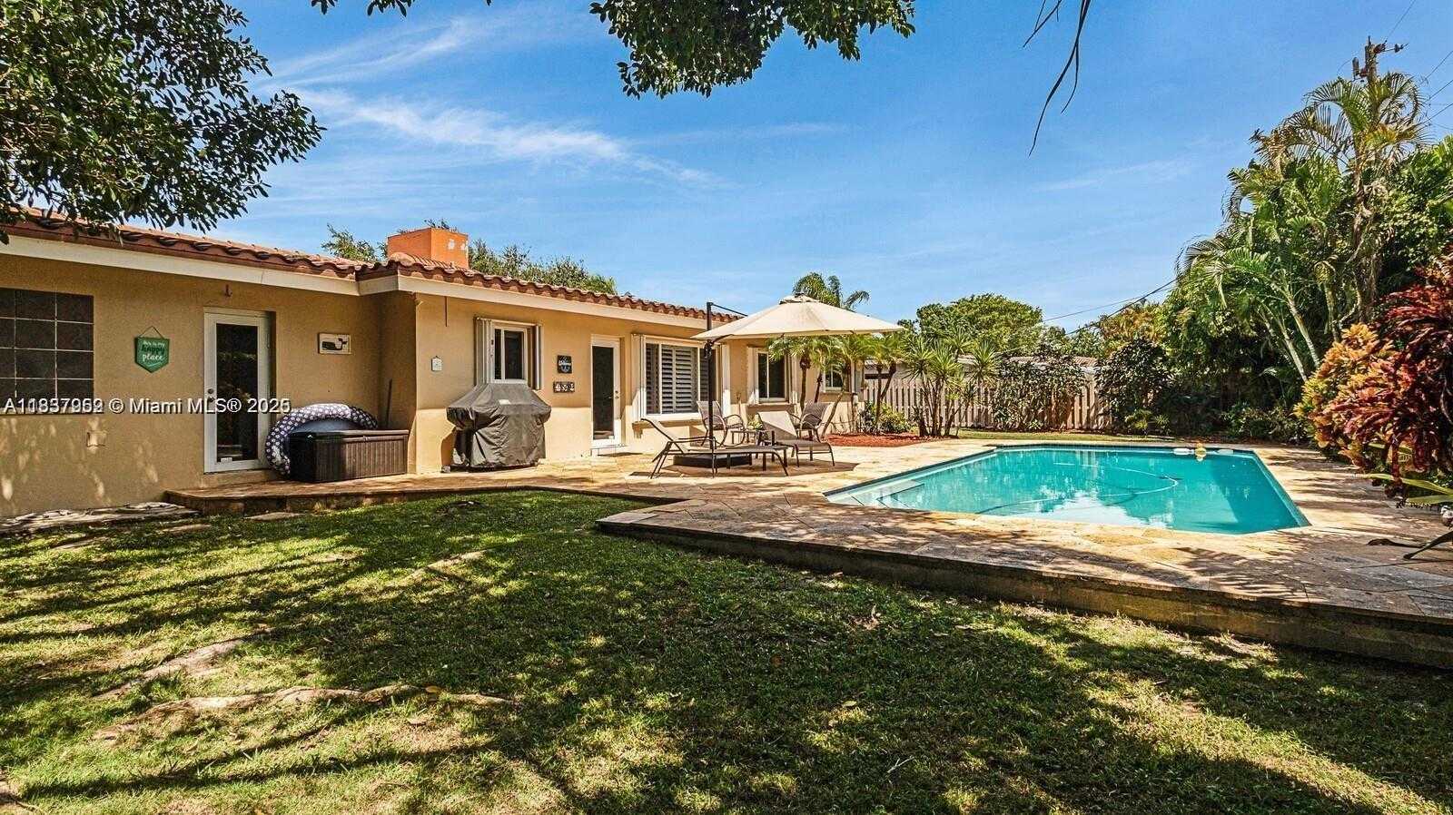 Small Image of 2632 NORTH EAST 30TH ST, Fort Lauderdale Number 4