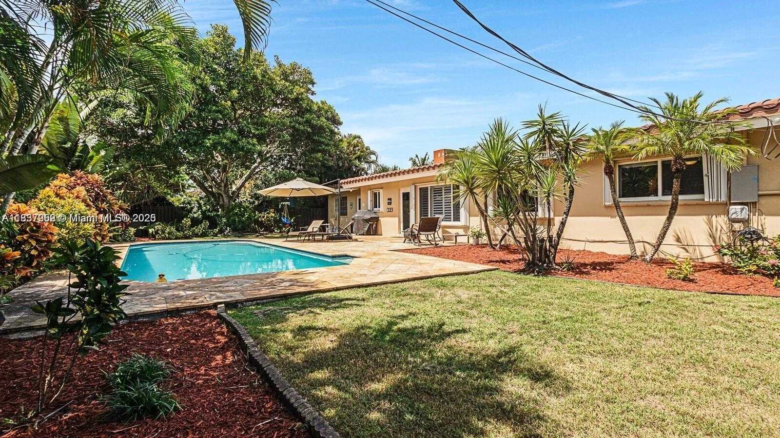 Small Image of 2632 NORTH EAST 30TH ST, Fort Lauderdale Number 7