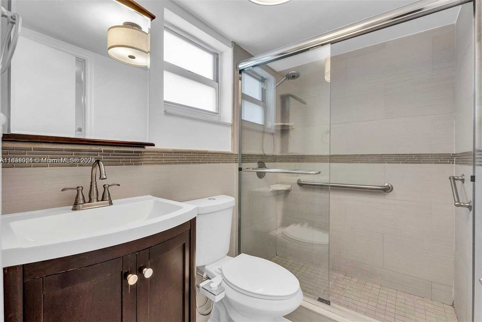 Small Image of 1051 SOUTH WEST 1ST ST #211, Miami Number 11