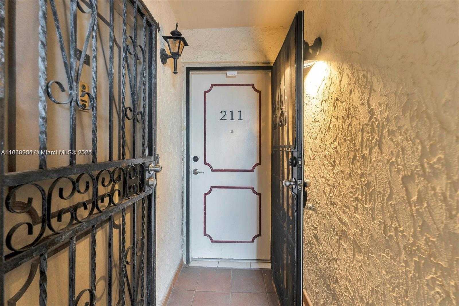 Small Image of 1051 SOUTH WEST 1ST ST #211, Miami Number 14