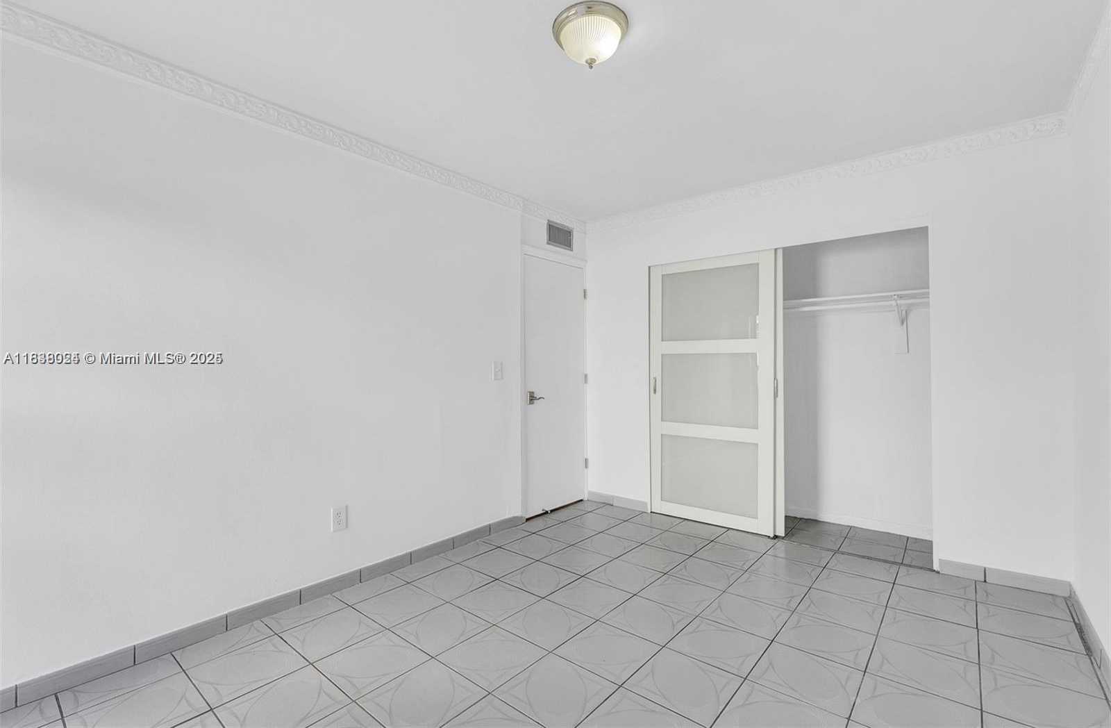 Small Image of 1051 SOUTH WEST 1ST ST #211, Miami Number 18