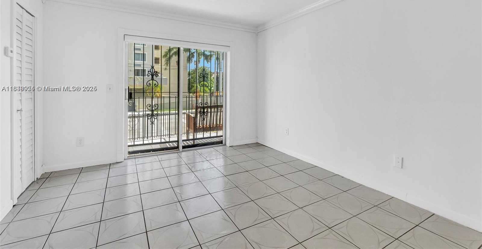 Small Image of 1051 SOUTH WEST 1ST ST #211, Miami Number 5