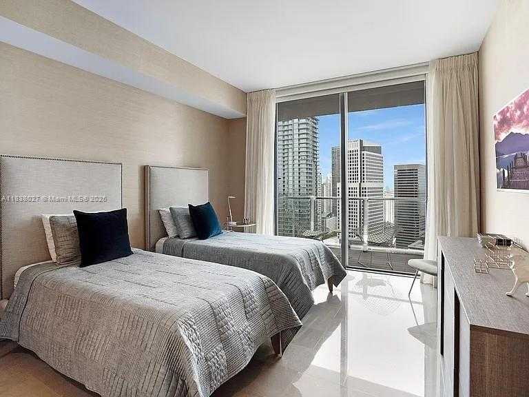 Small Image of 88 SOUTH WEST 7TH ST #2905, Miami Number 12