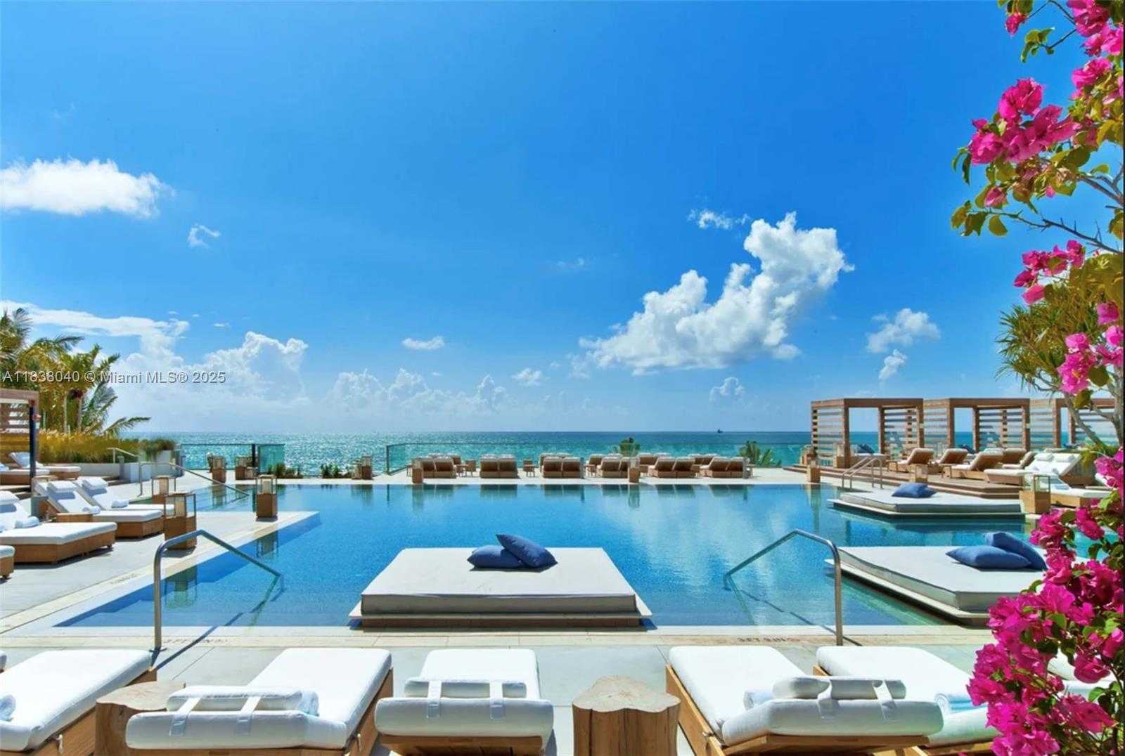 Small Image of 2301 COLLINS AVE #1633, Miami Beach Number 14