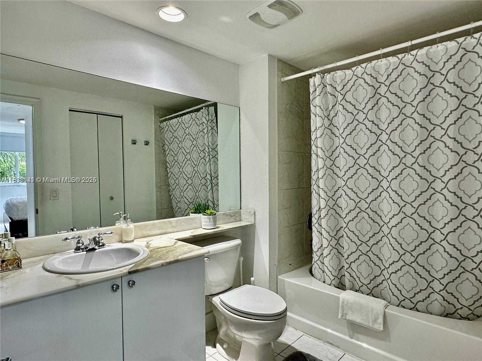 Small Image of 2775 NORTH EAST 187TH ST #322, Aventura Number 14