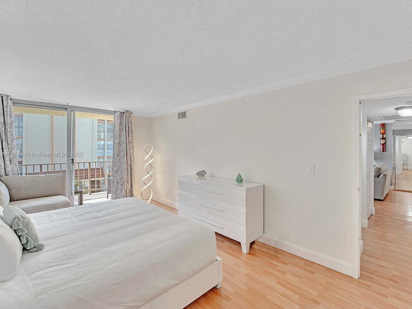 Small Image of 851 THREE ISLANDS BLVD #303, Hallandale Beach Number 2