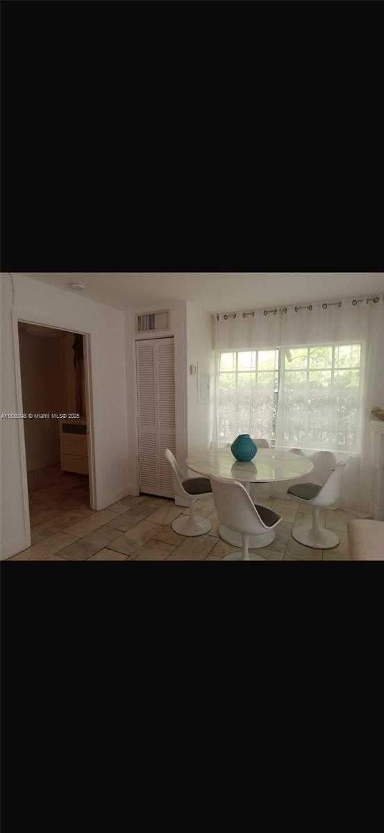 Small Image of 1526 PENNSYLVANIA AVE #9, Miami Beach Number 7