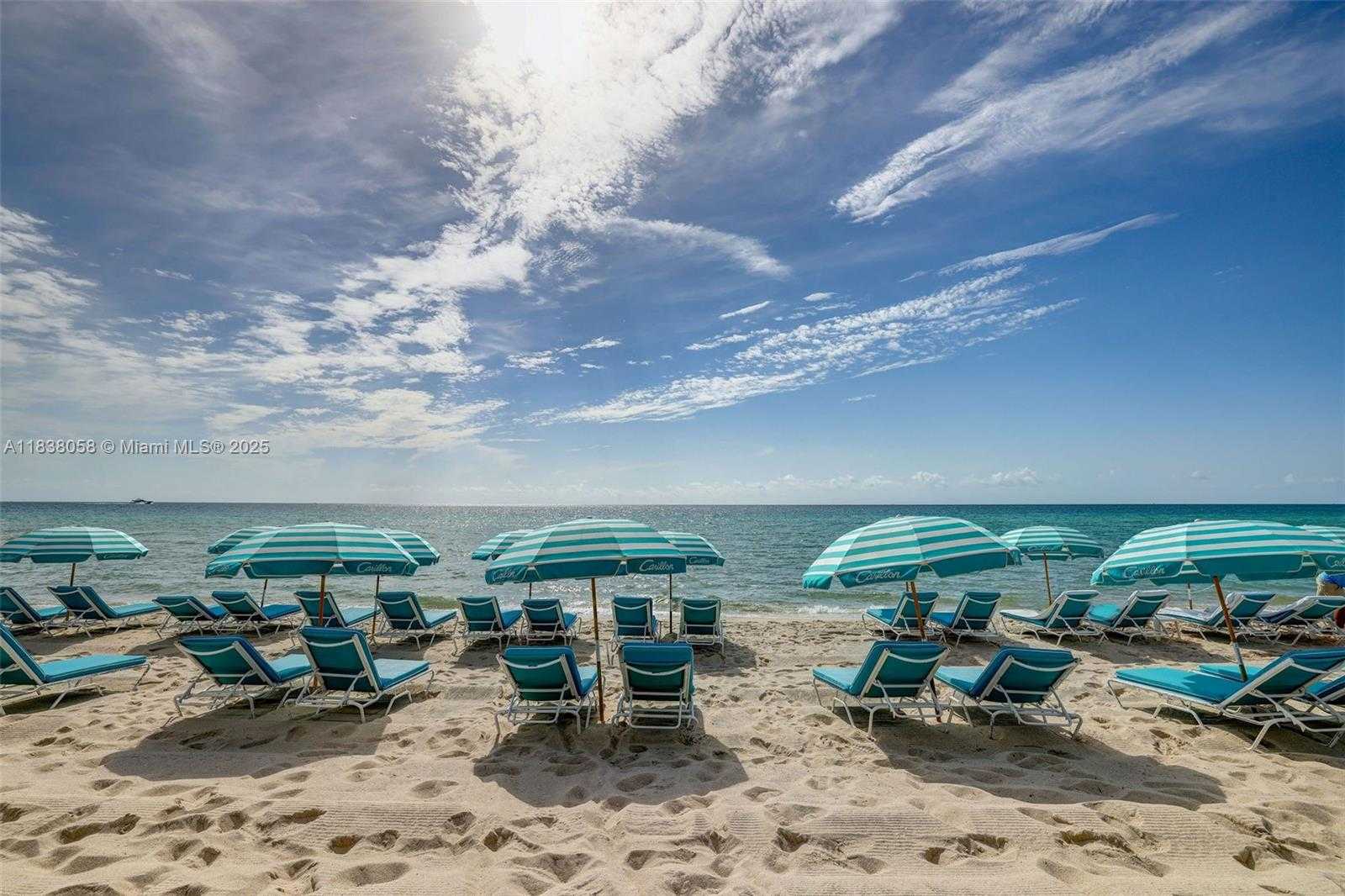 Small Image of 6801 COLLINS AVE #1207, Miami Beach Number 21