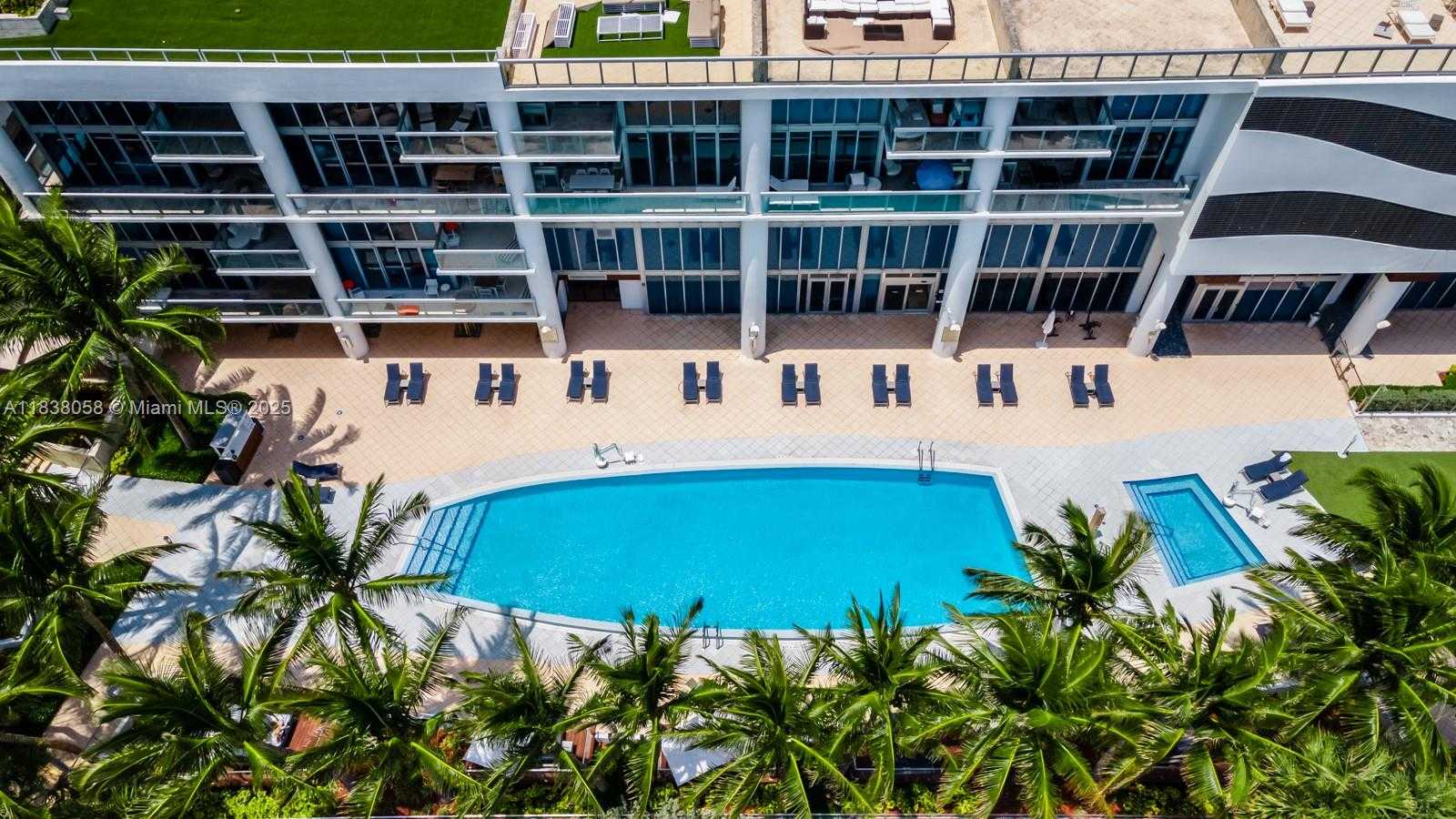 Small Image of 6801 COLLINS AVE #1207, Miami Beach Number 24