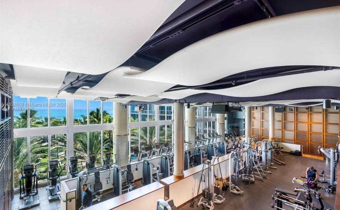 Small Image of 6801 COLLINS AVE #1207, Miami Beach Number 25
