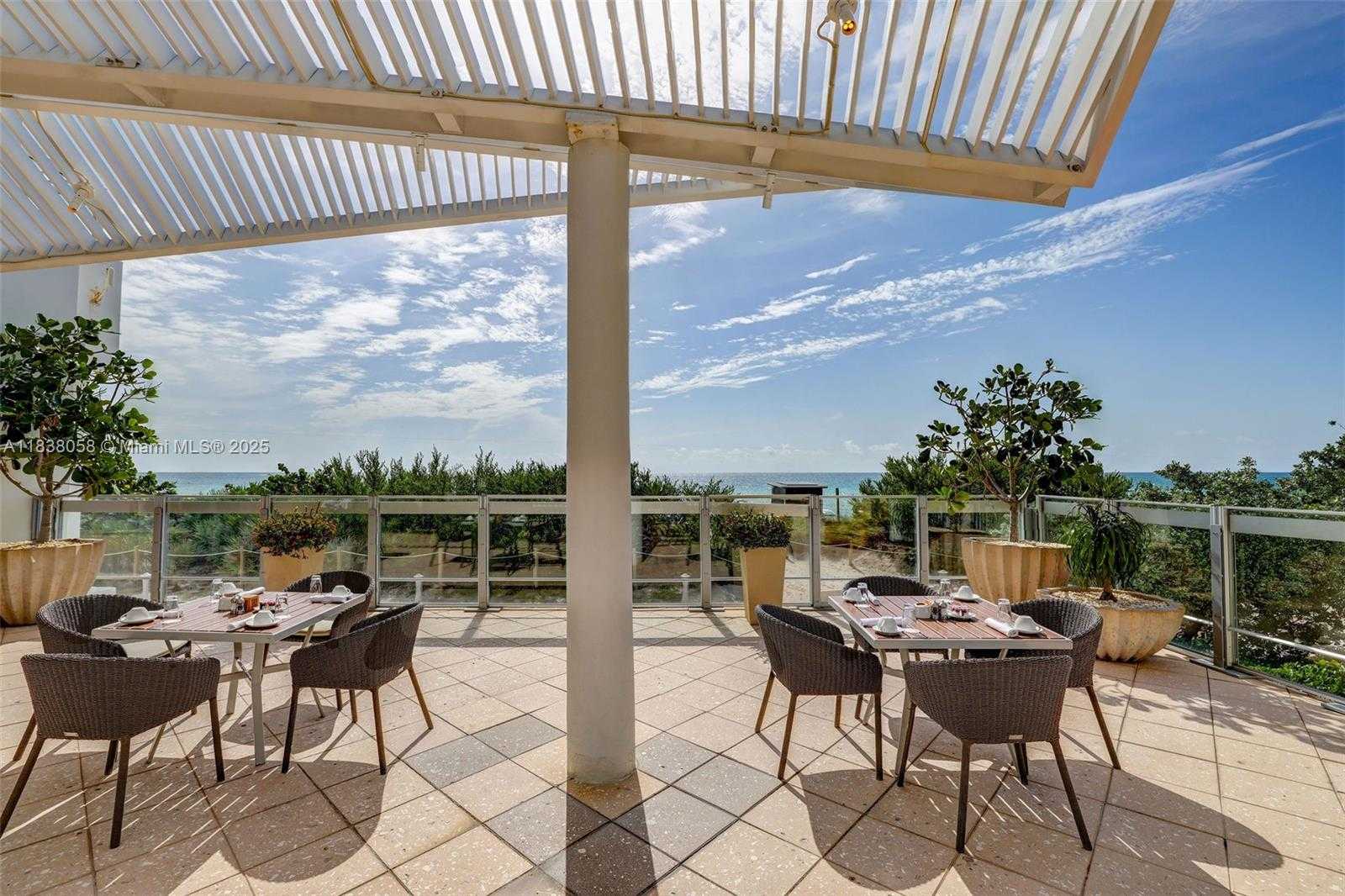Small Image of 6801 COLLINS AVE #1207, Miami Beach Number 27