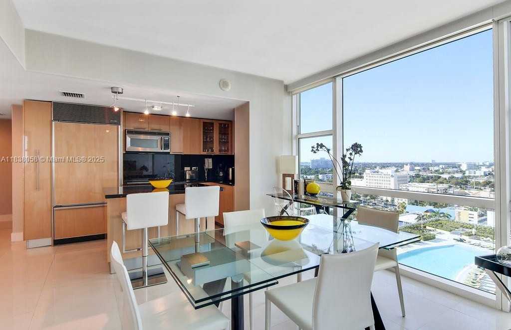 Small Image of 6801 COLLINS AVE #1207, Miami Beach Number 7