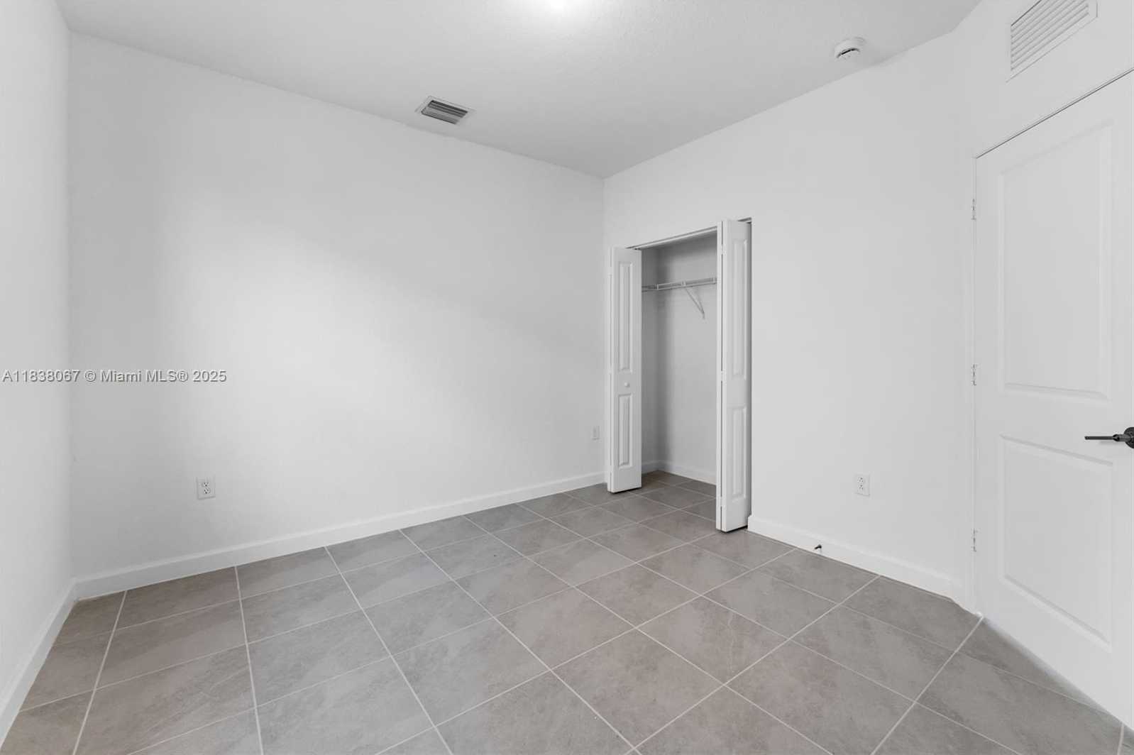 Small Image of 2960 SOUTH EAST 23, Homestead Number 14