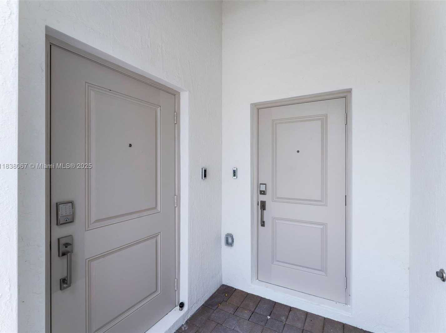 Small Image of 2960 SOUTH EAST 23, Homestead Number 21