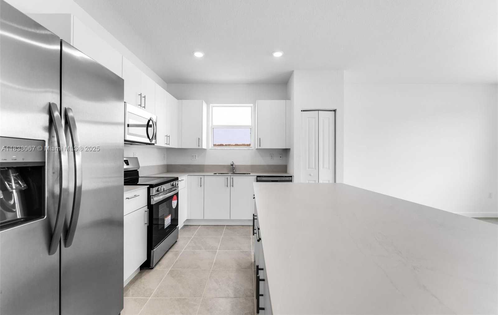 Small Image of 2960 SOUTH EAST 23, Homestead Number 5
