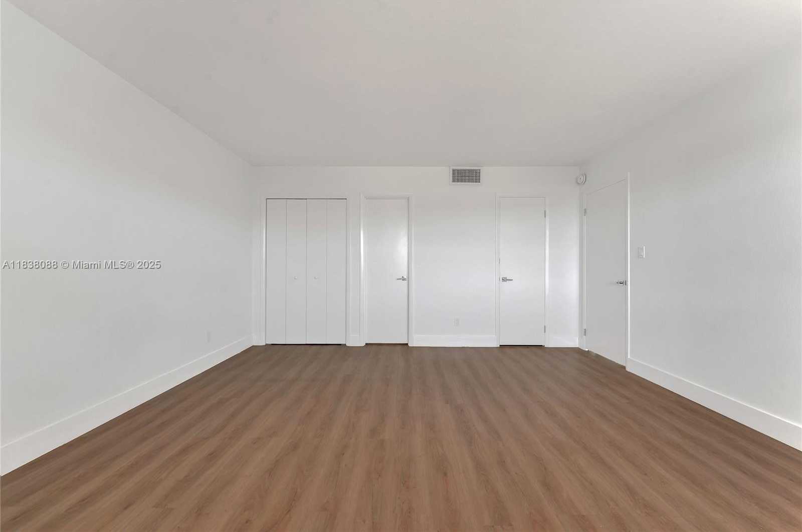 Small Image of 9500 WEST BAY HARBOR DR #5F, Bay Harbor Islands Number 10
