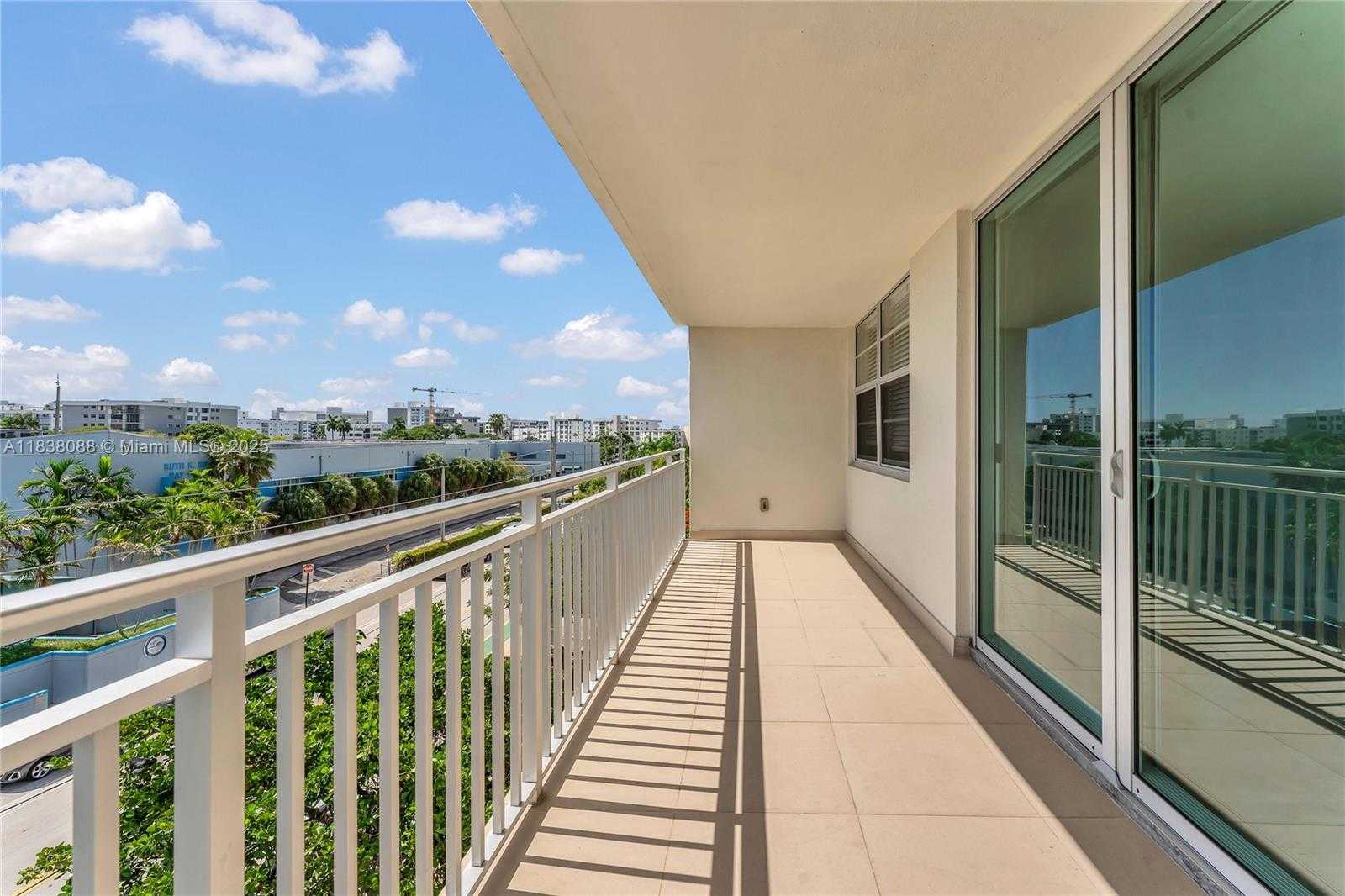 Small Image of 9500 WEST BAY HARBOR DR #5F, Bay Harbor Islands Number 14