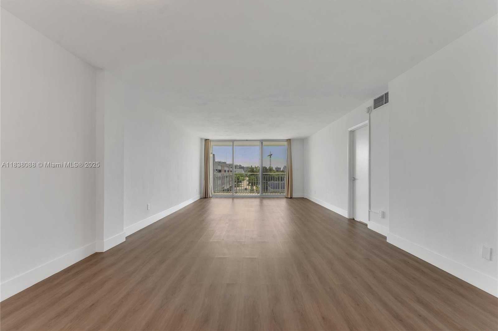 Small Image of 9500 WEST BAY HARBOR DR #5F, Bay Harbor Islands Number 6