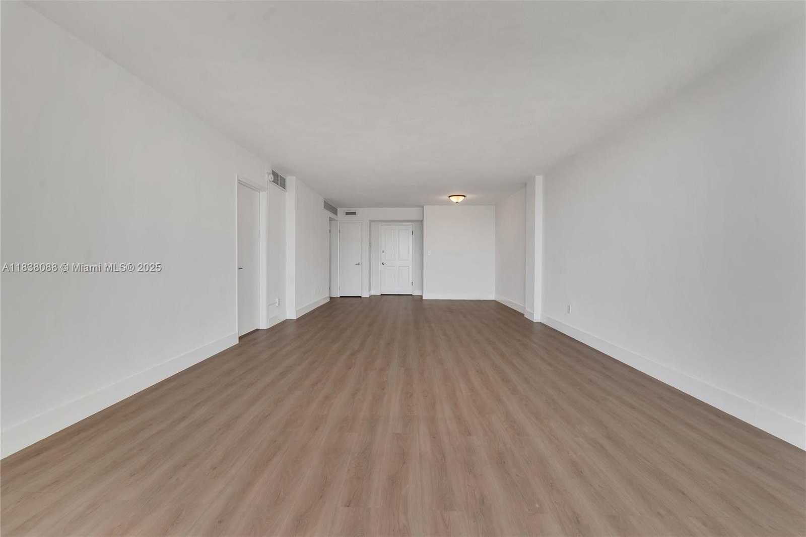 Small Image of 9500 WEST BAY HARBOR DR #5F, Bay Harbor Islands Number 8