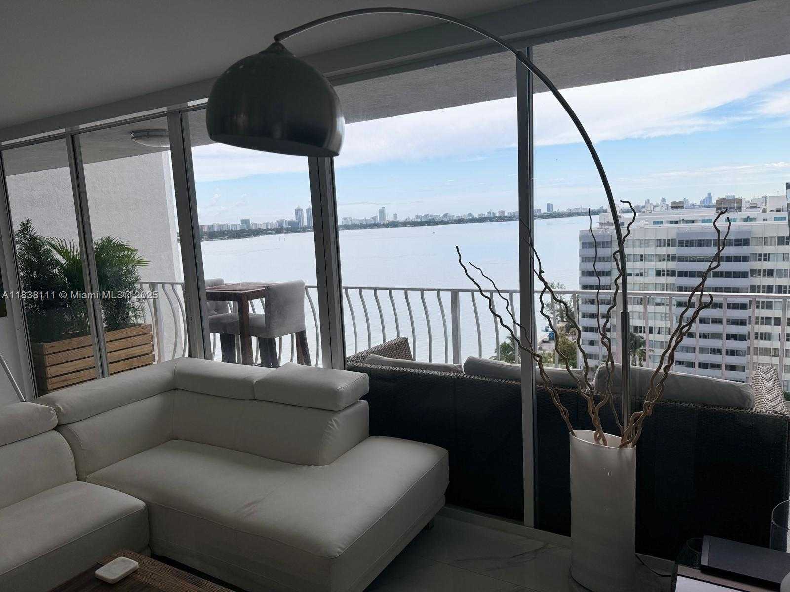 Small Image of 7601 EAST TREASURE DR #1422, North Bay Village Number 8