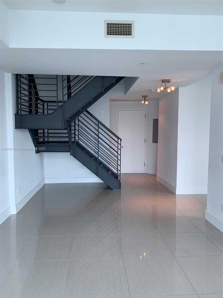 Small Image of 60 SOUTH WEST 13TH ST #3826, Miami Number 18