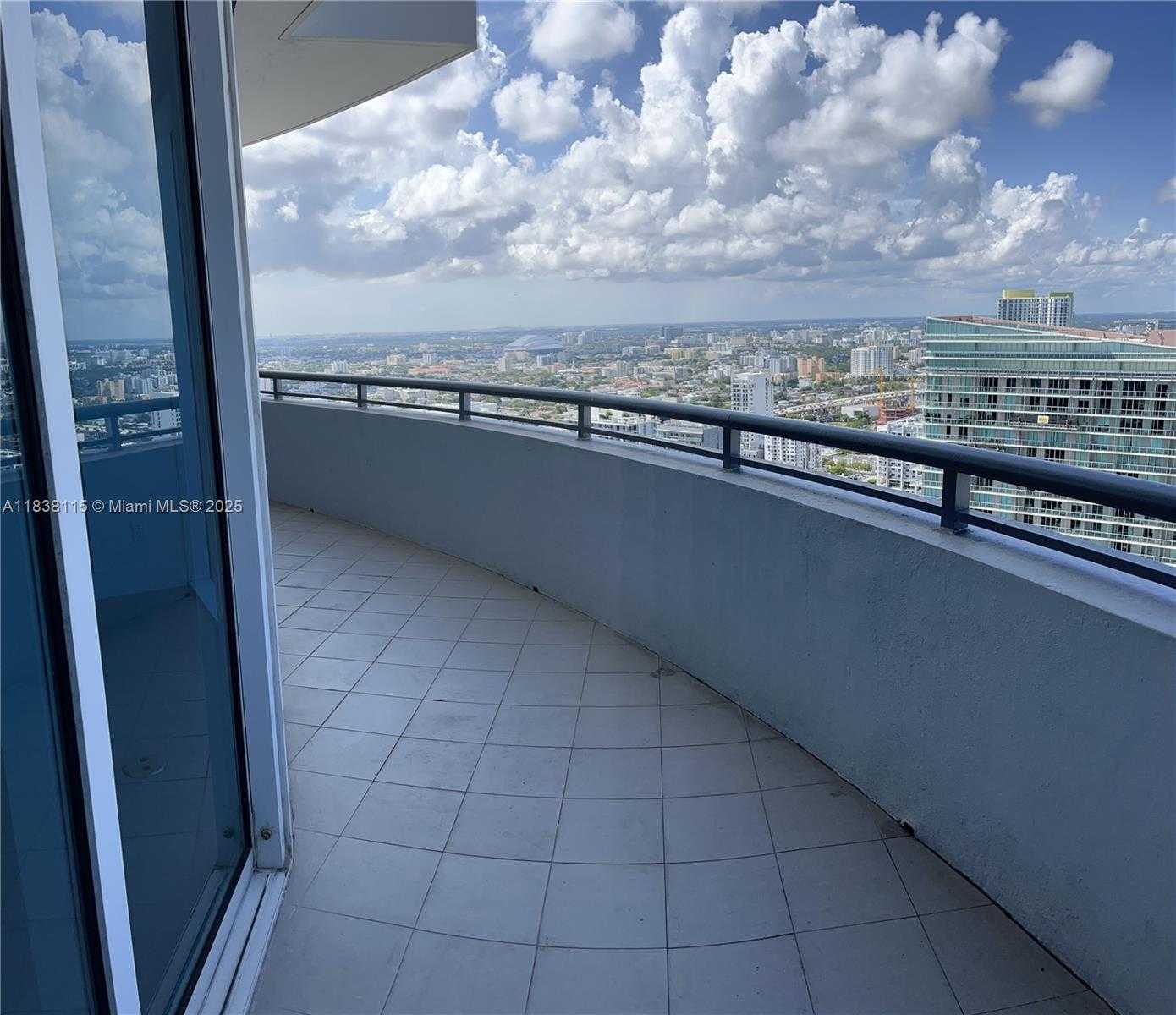 Small Image of 60 SOUTH WEST 13TH ST #3826, Miami Number 19