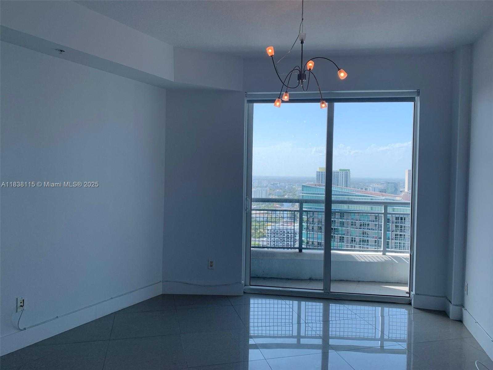 Small Image of 60 SOUTH WEST 13TH ST #3826, Miami Number 27
