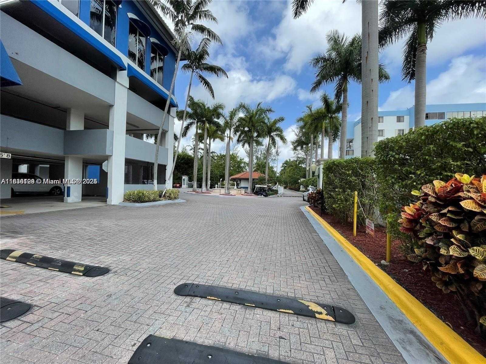 Small Image of 5085 NORTH WEST 7TH ST #815, Miami Number 23