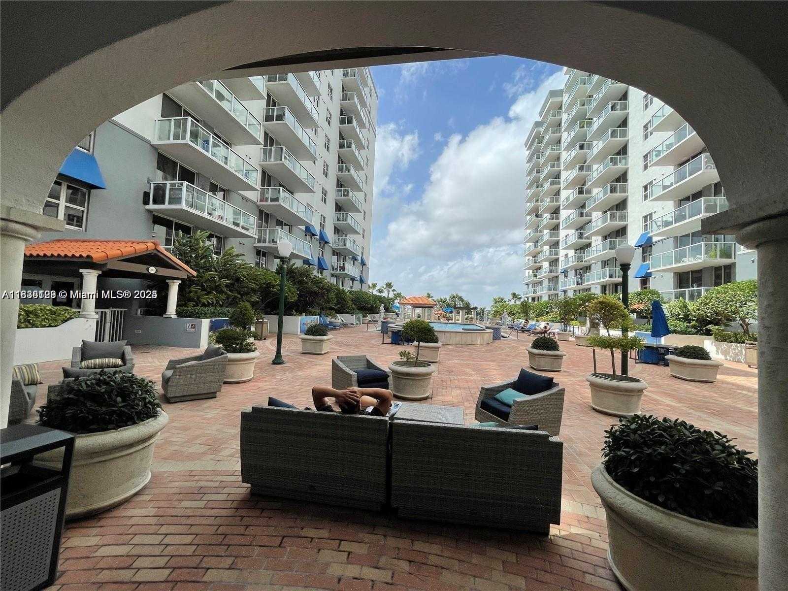 Small Image of 5085 NORTH WEST 7TH ST #815, Miami Number 25