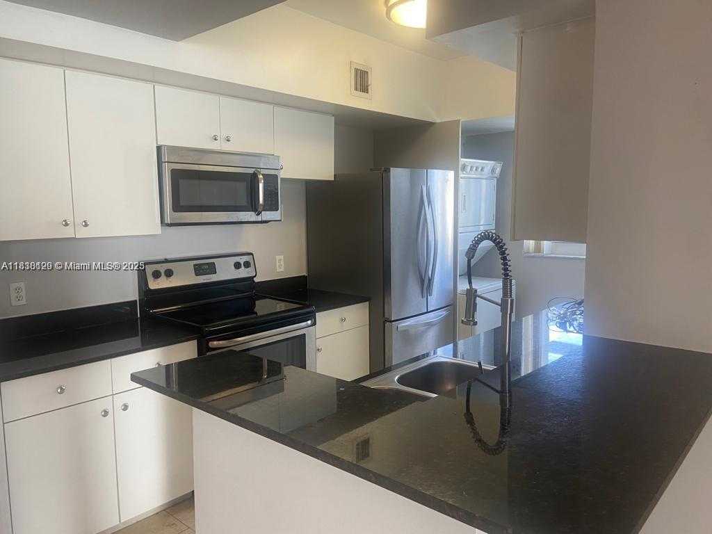 Small Image of 5085 NORTH WEST 7TH ST #815, Miami Number 6