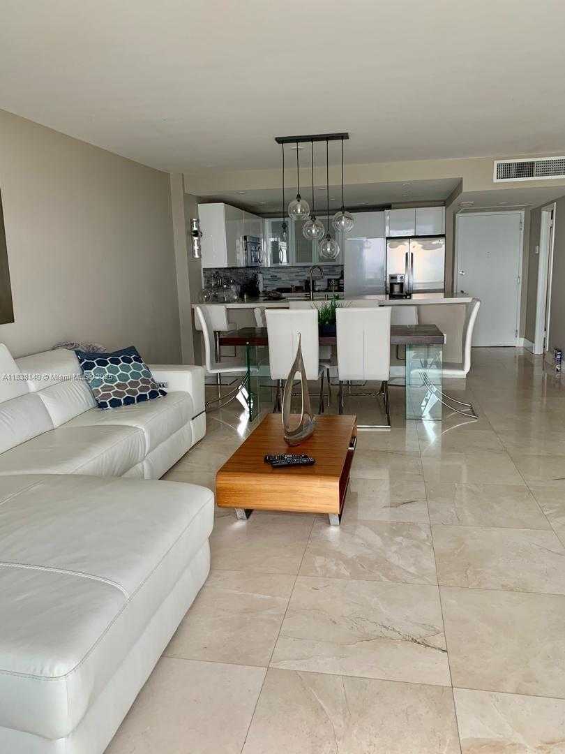 Small Image of 5701 COLLINS AVE #704, Miami Beach Number 12